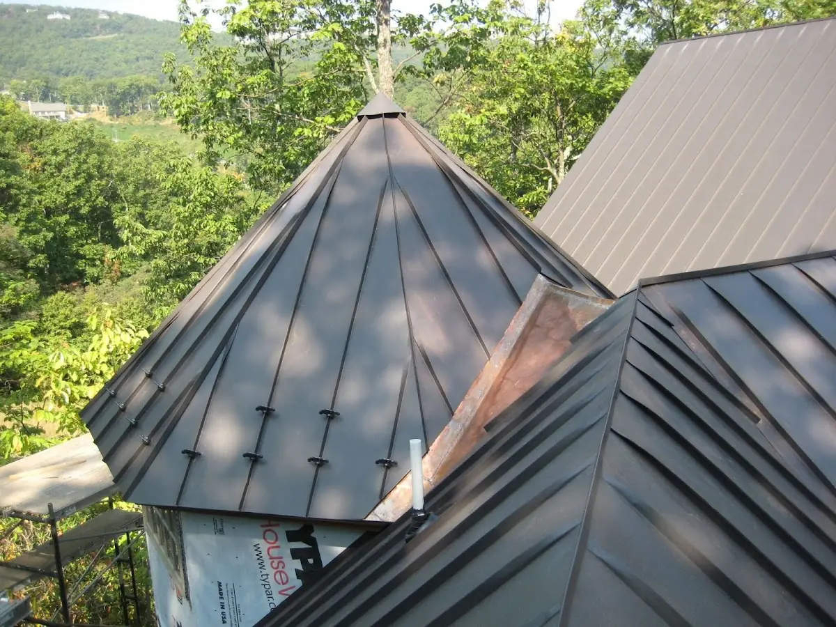 Professional Gutter Cleaning by Craftsman Roofing in Beachwood Glen